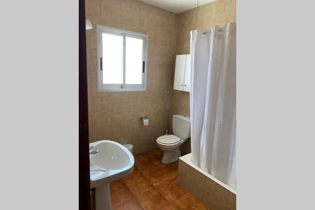 Apartamento En Playa Santo Tomas 1-5 Es Migjorn Gran Buitenkant foto